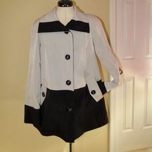 Croft & Barrow color block trench coat